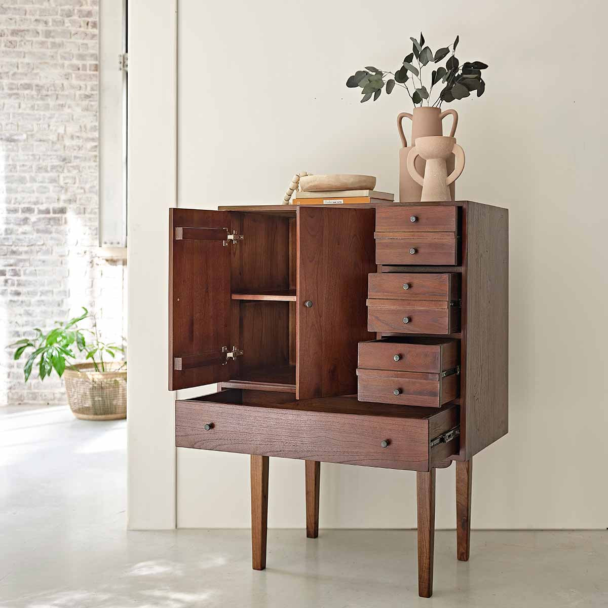 1305-commode_en_mindi_massif_finition_noyer_90_cm-03.jpg