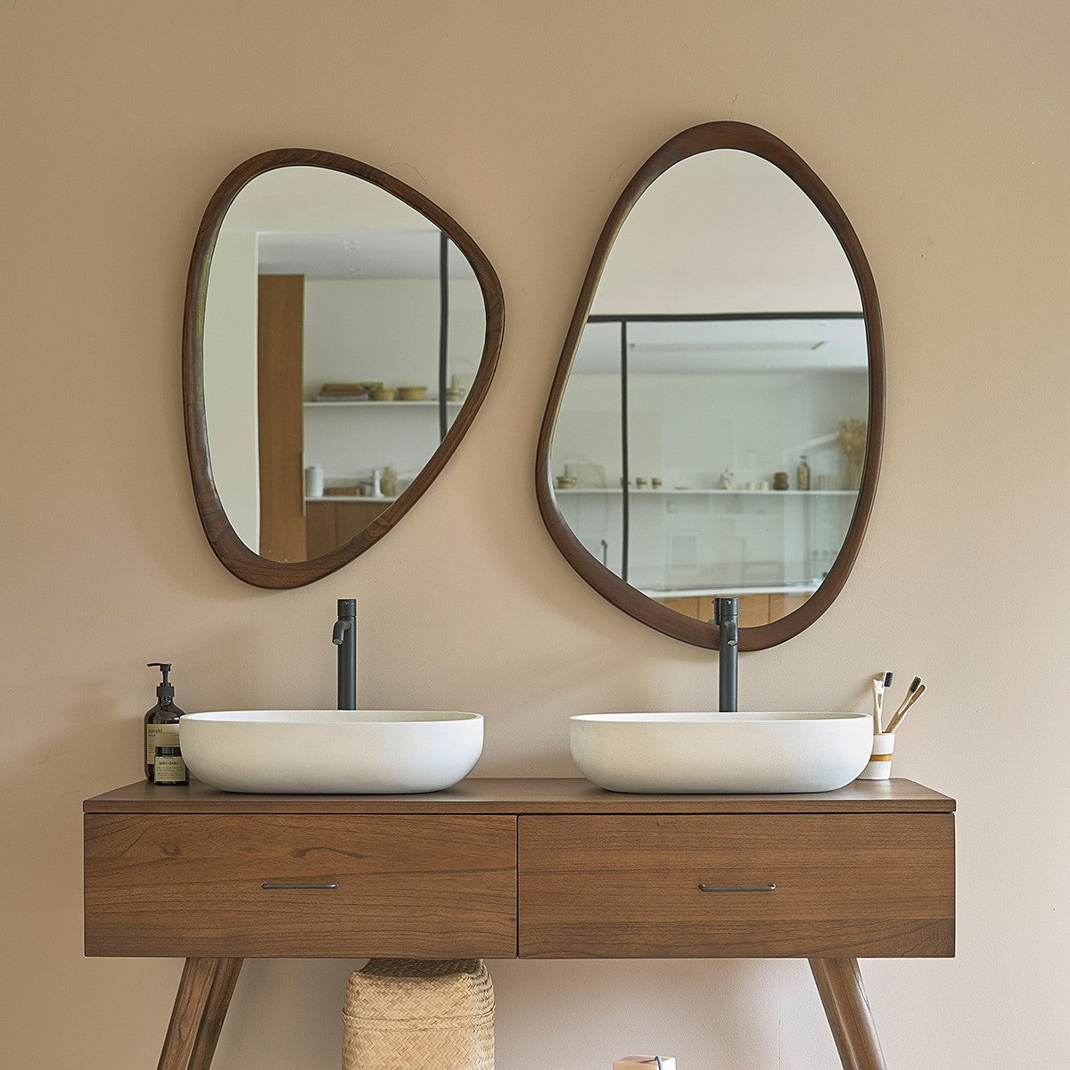 1652-miroir_en_mindi_massif_finition_noyer_75x60_cm-05.jpg