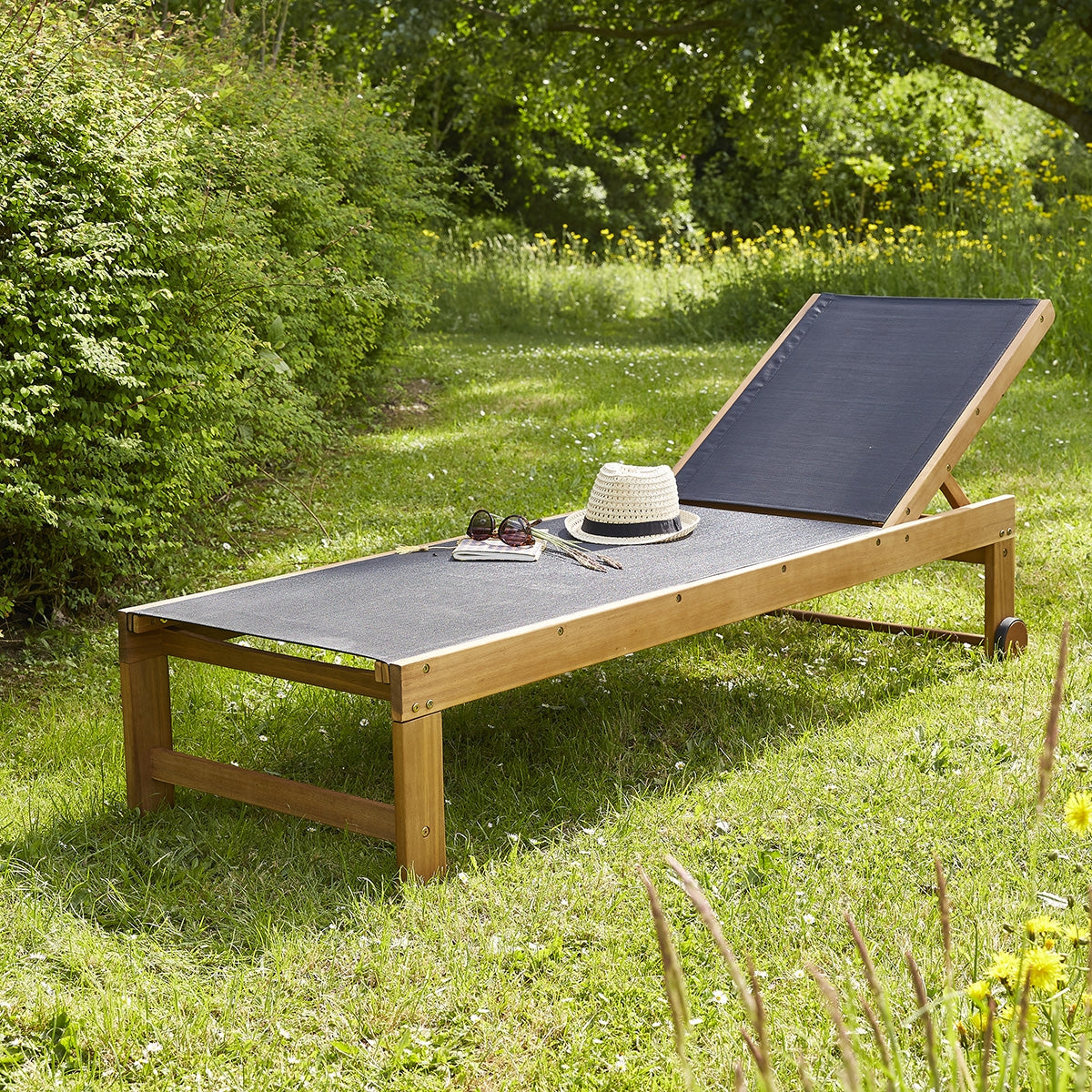4009-bain_de_soleil_en_acacia_massif_et_textilene_noir-01.jpg