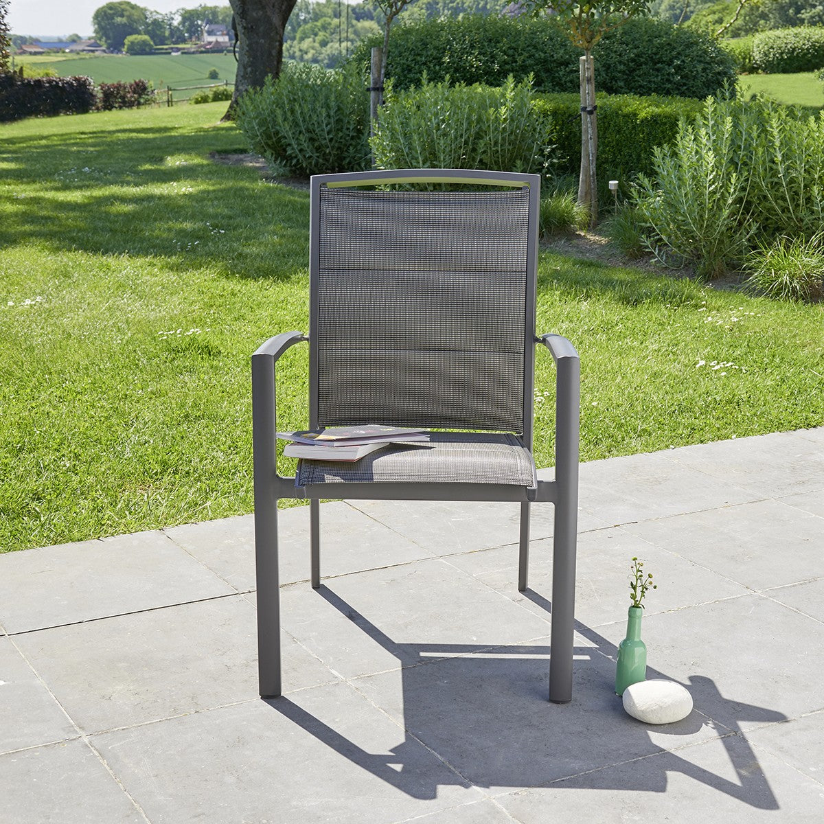 5001-fauteuil_de_jardin_en_aluminium_et_textilene_gris-03.jpg