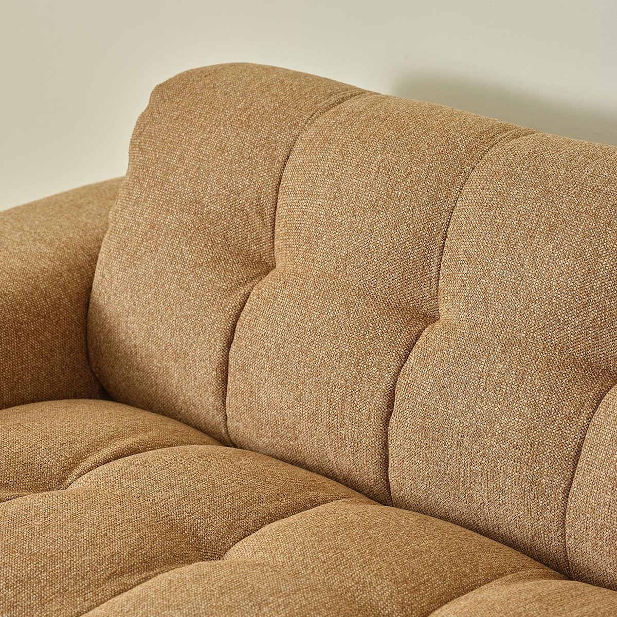 CAN0028-canape_droit_4_places_en_tissu_texture_marron_clair_chine-05.jpg