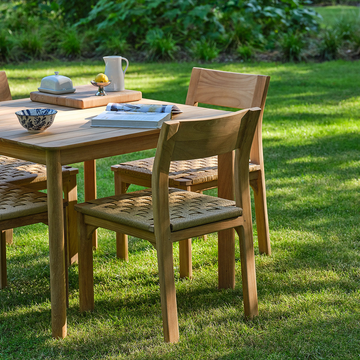 CDJ0004-chaise_de_jardin_en_teck_massif_et_rotin-07.jpg