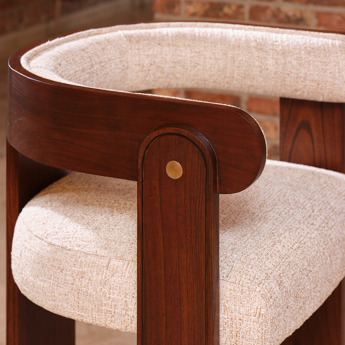 CHA0033-lot_de_2_chaises_en_mindi_massif_et_bouclette_ecrue-07.jpg
