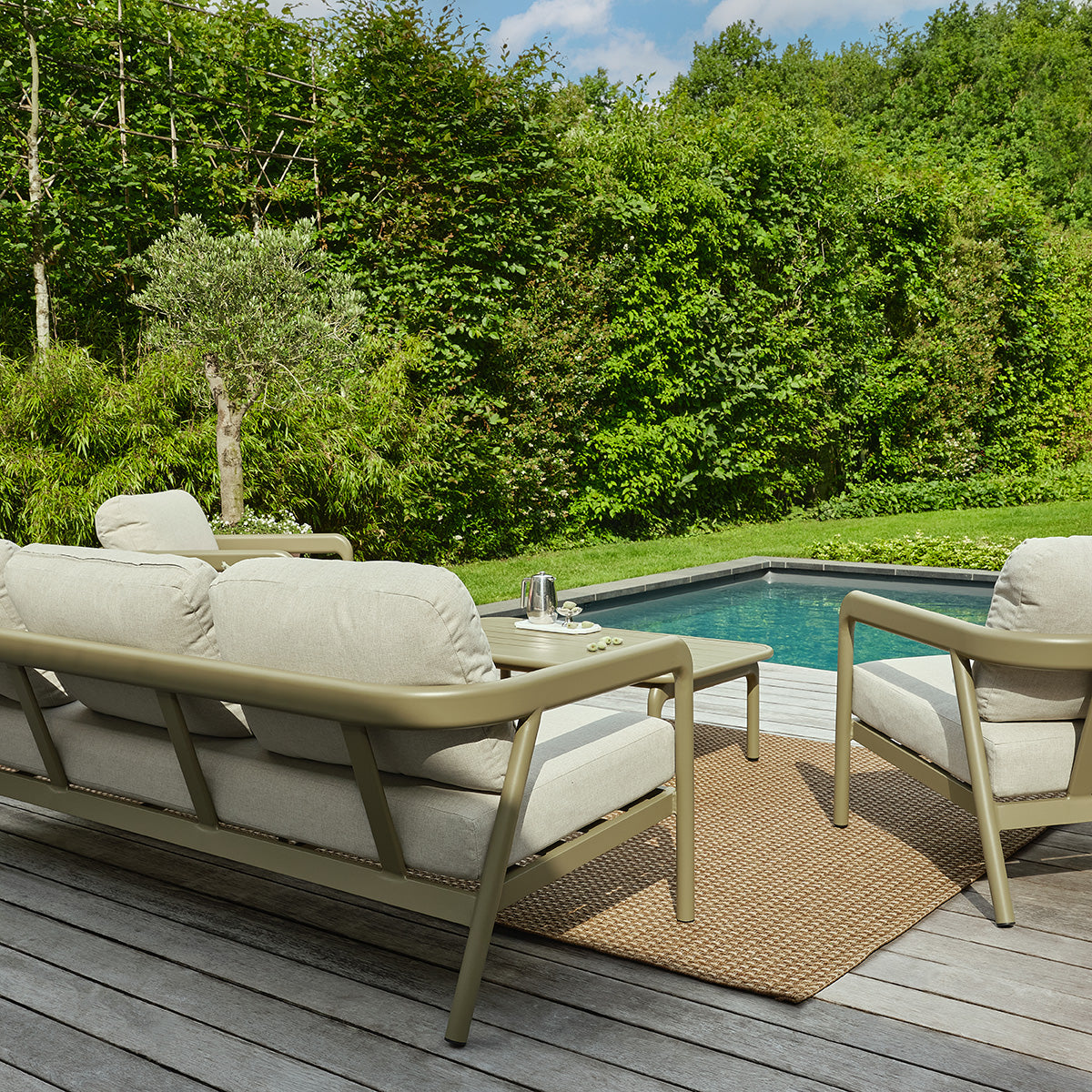 SBJ0002-salon_de_jardin_bas_en_aluminium-06.jpg