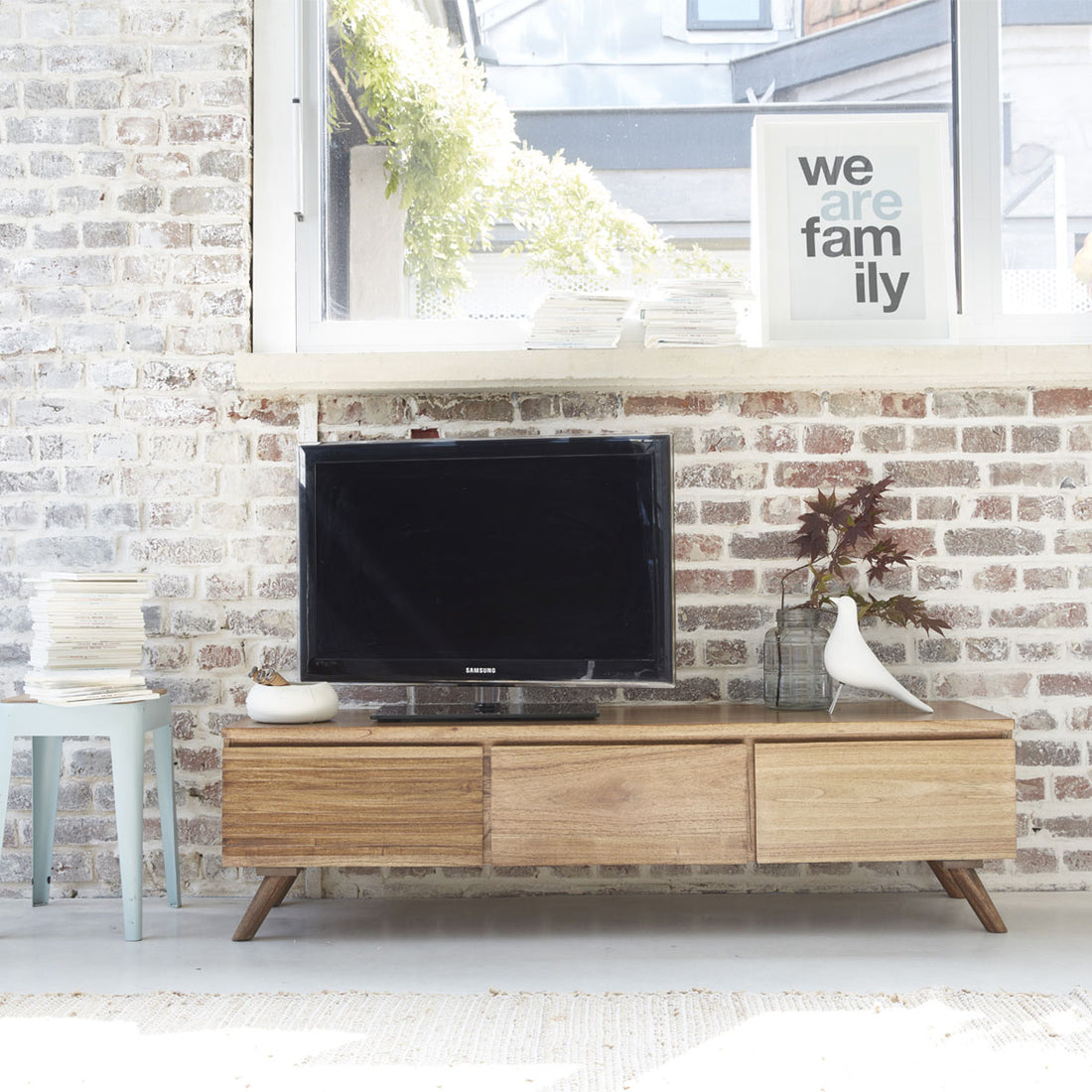 ODDA - Mobile porta TV in mindi massello 150 cm