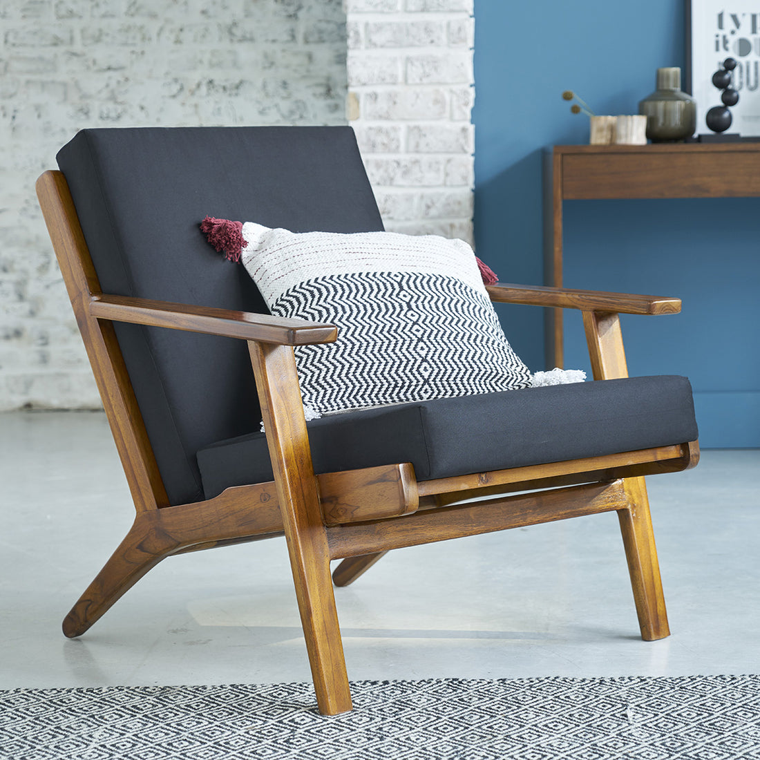 AUGUSTE - Poltrona scandinava in teak massello
