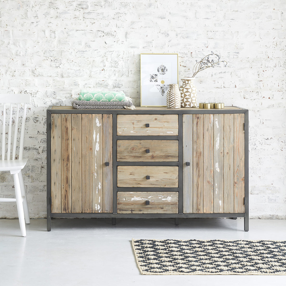INDUS - Cassettiera in legno massello riciclato e metallo 150 cm