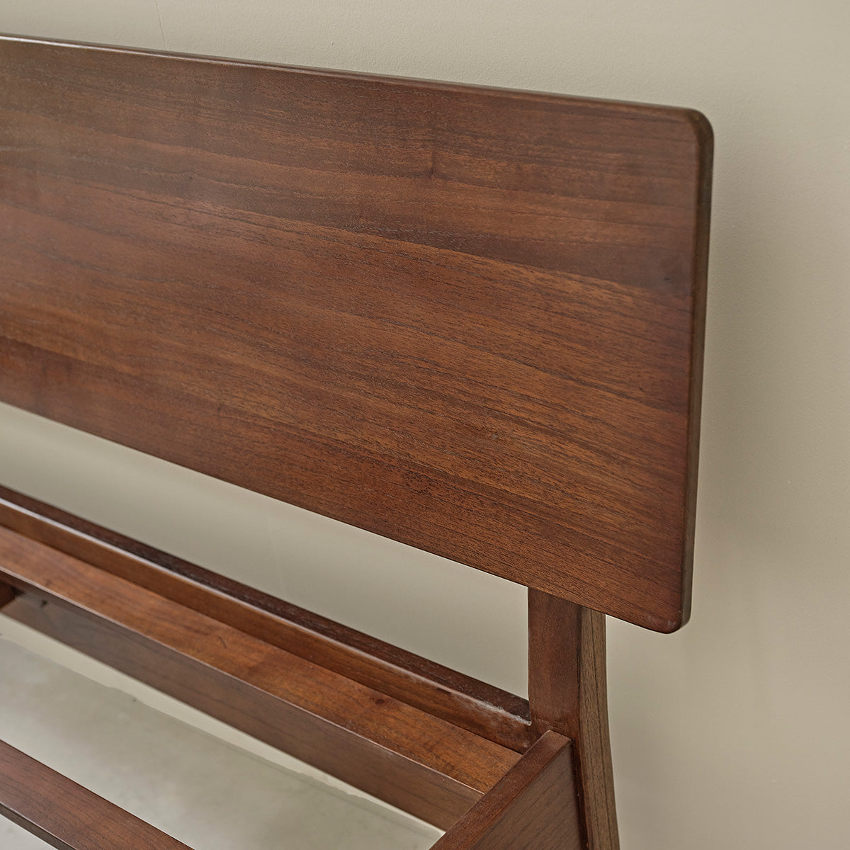 VINTAGE - Lit en mindi massif 160 cm