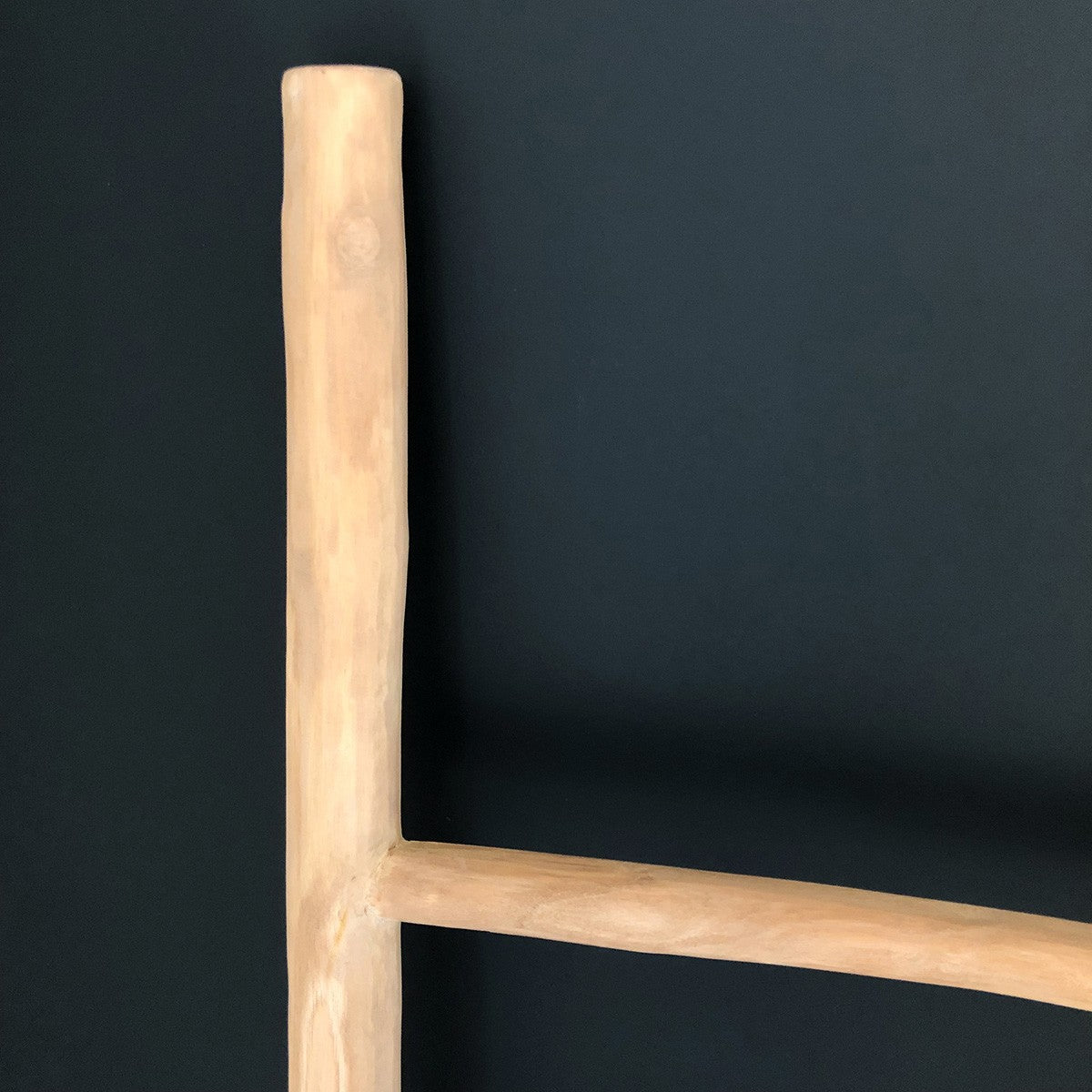 CLARA - Scala portasalviette in teak massello 150 cm