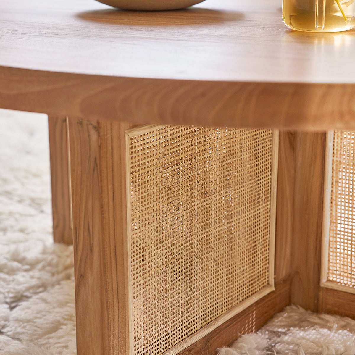 MARCEAU - Tavolino in teak massello con gambe in cannage Ø 100 cm