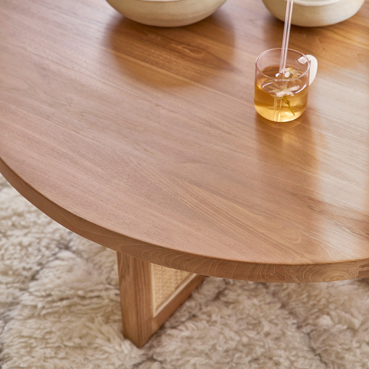 MARCEAU - Tavolino in teak massello con gambe in cannage Ø 100 cm