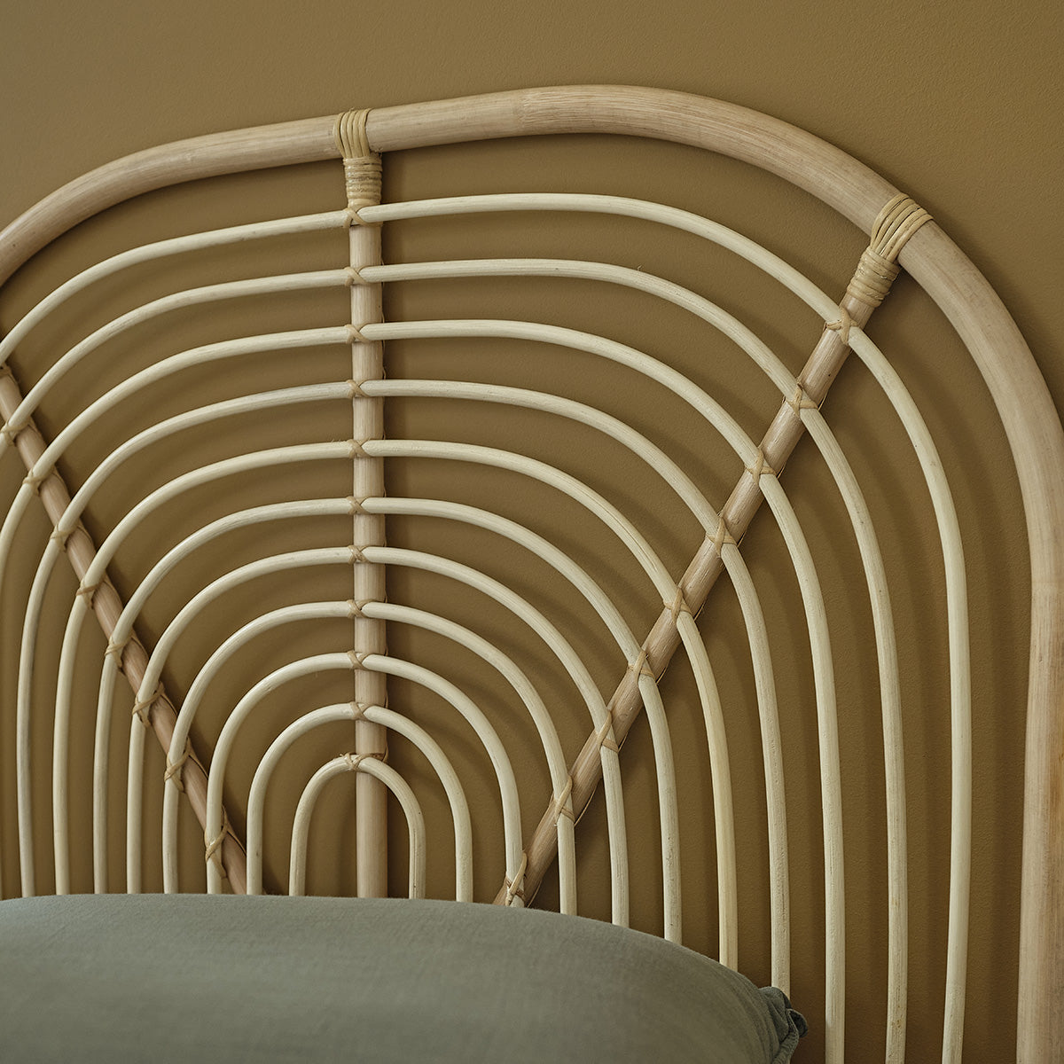 BOHO - Testiera per bambini arrotondata in rattan 90 cm