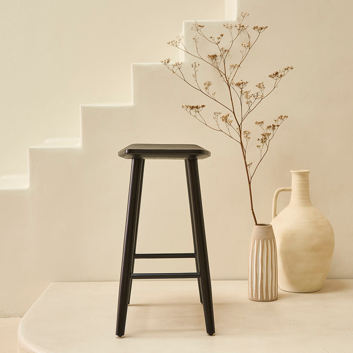AMBRE - Sgabello da bar in teak massello nero 65 cm