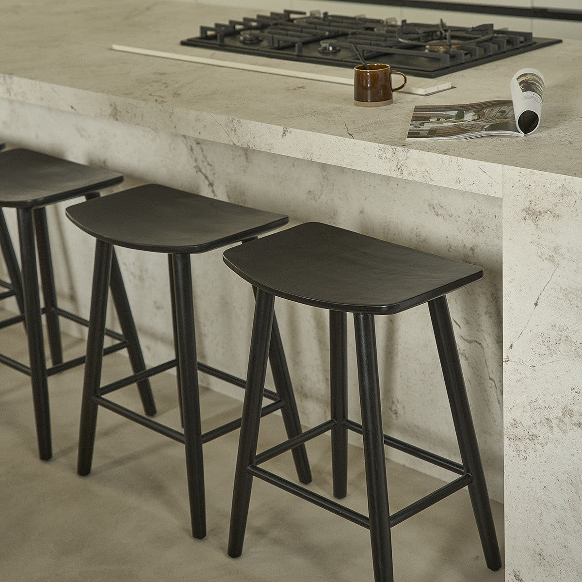 AMBRE - Set di 2 sgabelli in teak massello nero 65 cm