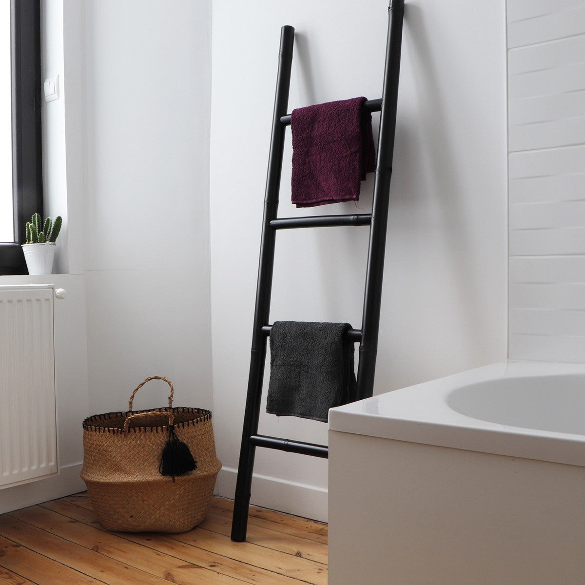 CLARA - Scala portasalviette bambù nero