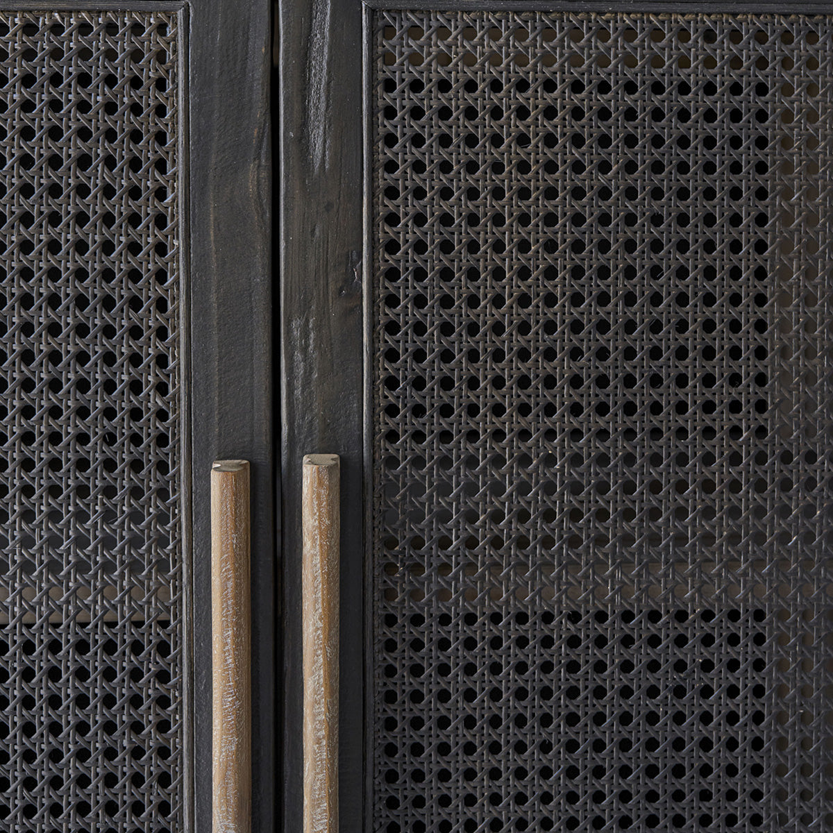 JUNKO - Armadio in legno massello riciclato