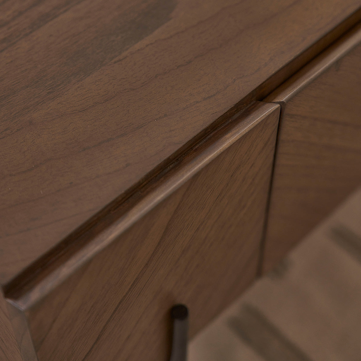 CALIX - Tavolino in mindi massello e metallo finitura noce 120 cm