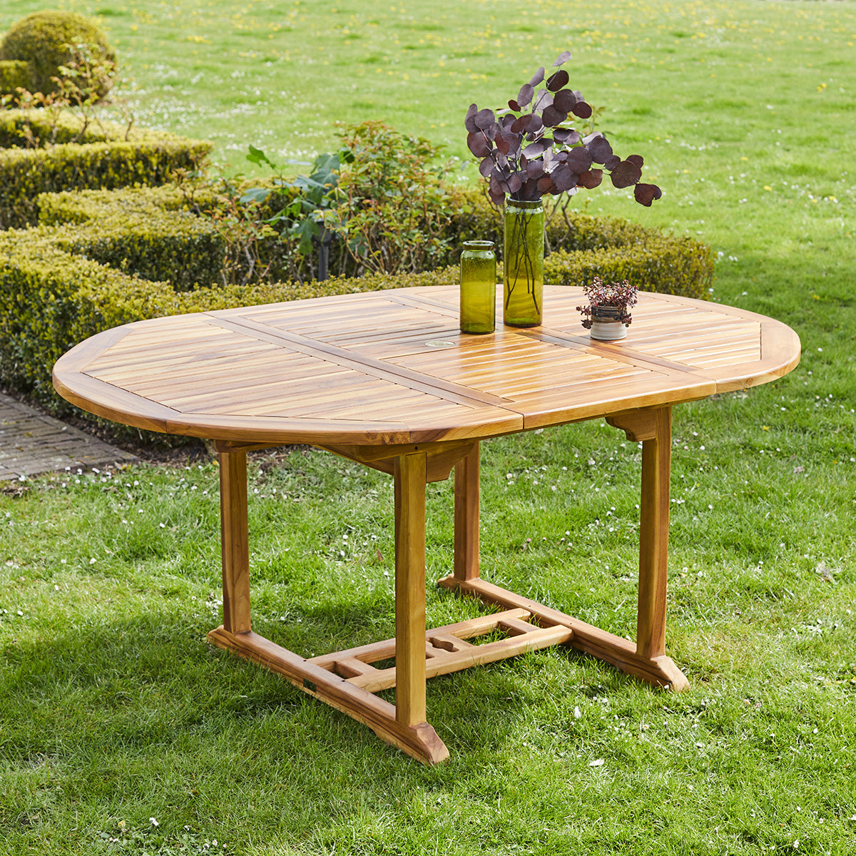 BALI - Tavolo da giardino ovale allungabile in teak massello oliato per 6/8 pers.