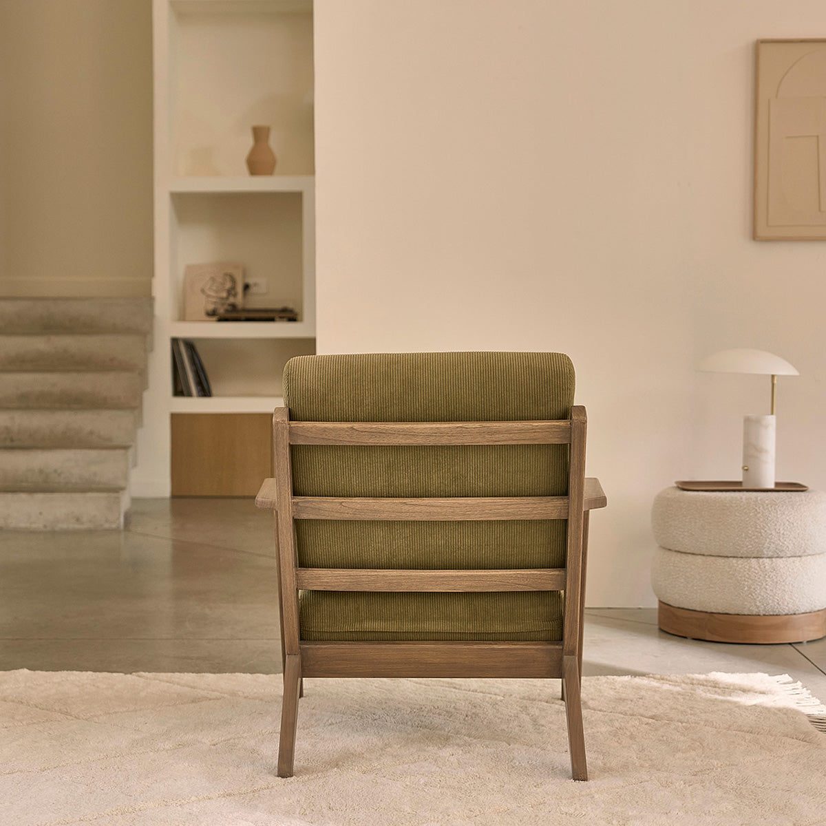 ACHILLE - Poltrona in mindi massello scuro e velluto a coste verde