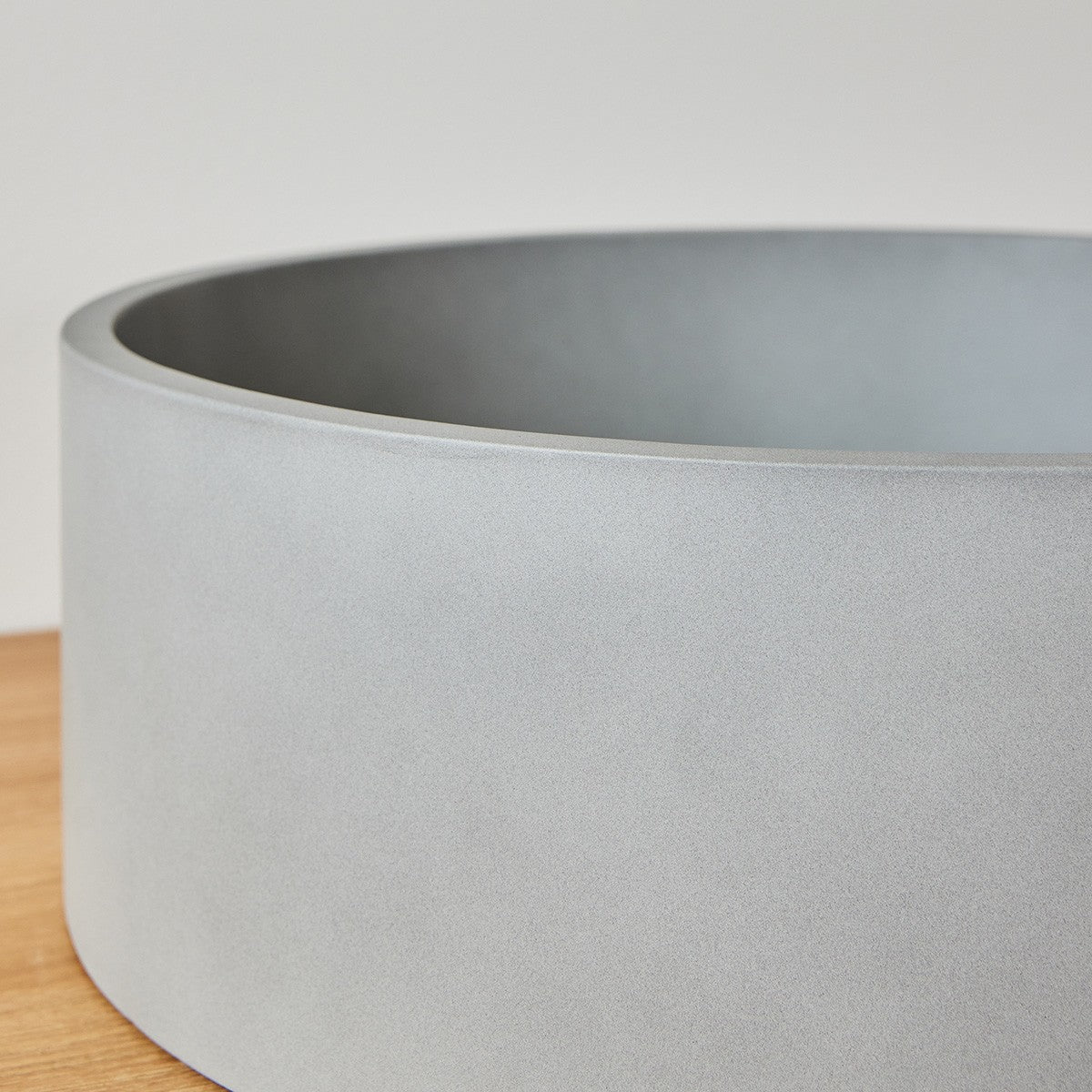 PURE - Lavabo in cemento grigio Ø37 cm