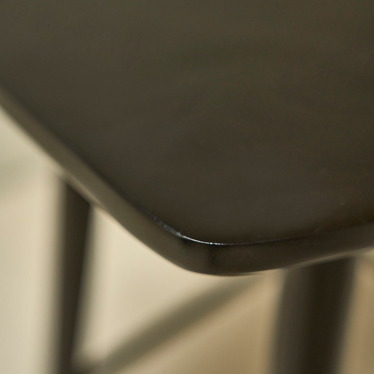 AMBRE - Set di 2 sgabelli in teak massello nero 65 cm