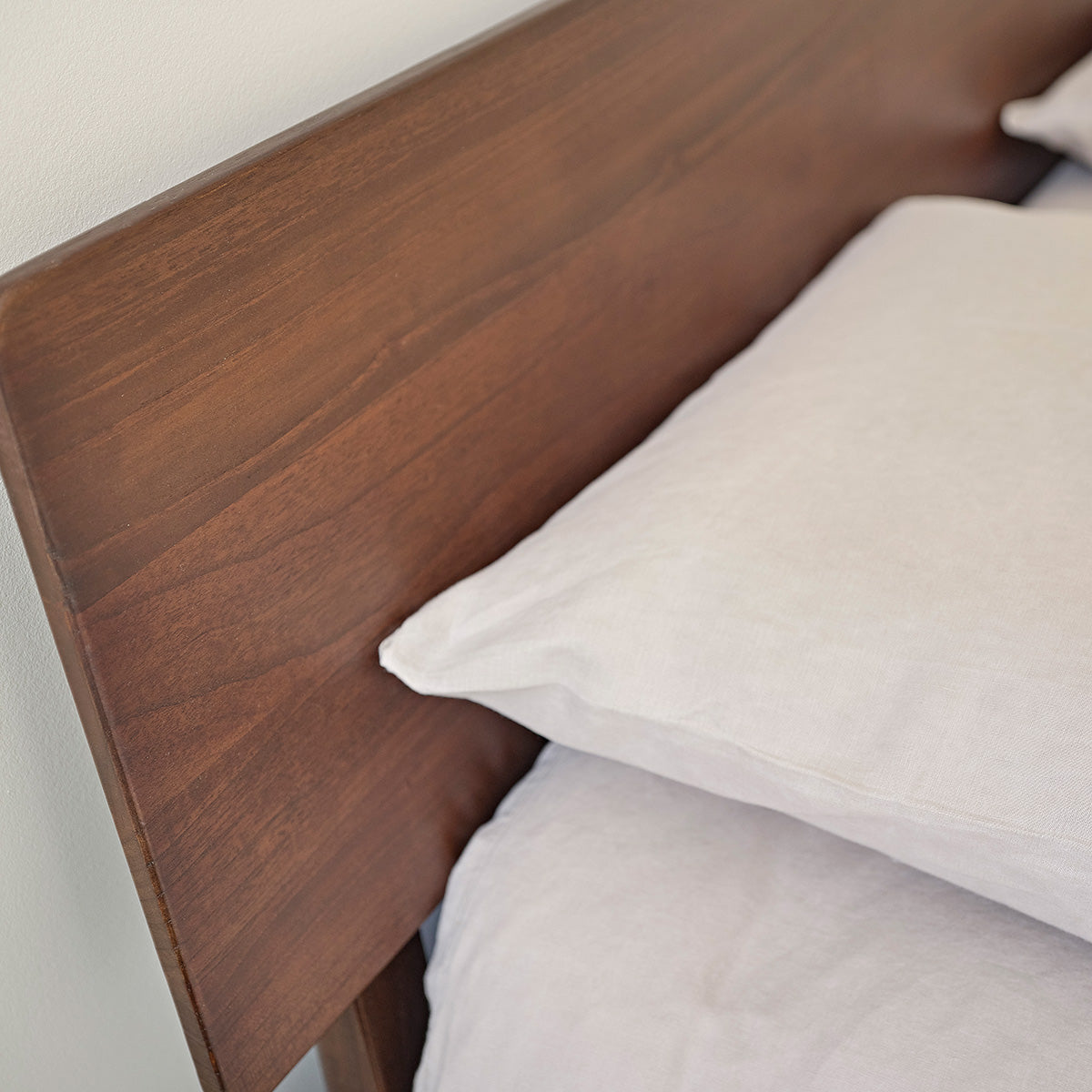 VINTAGE - Letto in mindi massello 160 cm con rete