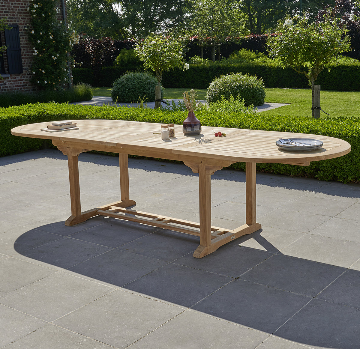MIDLAND - Set di mobili da giardino in teak massello con tavolo allungabile 8/10 pers.
