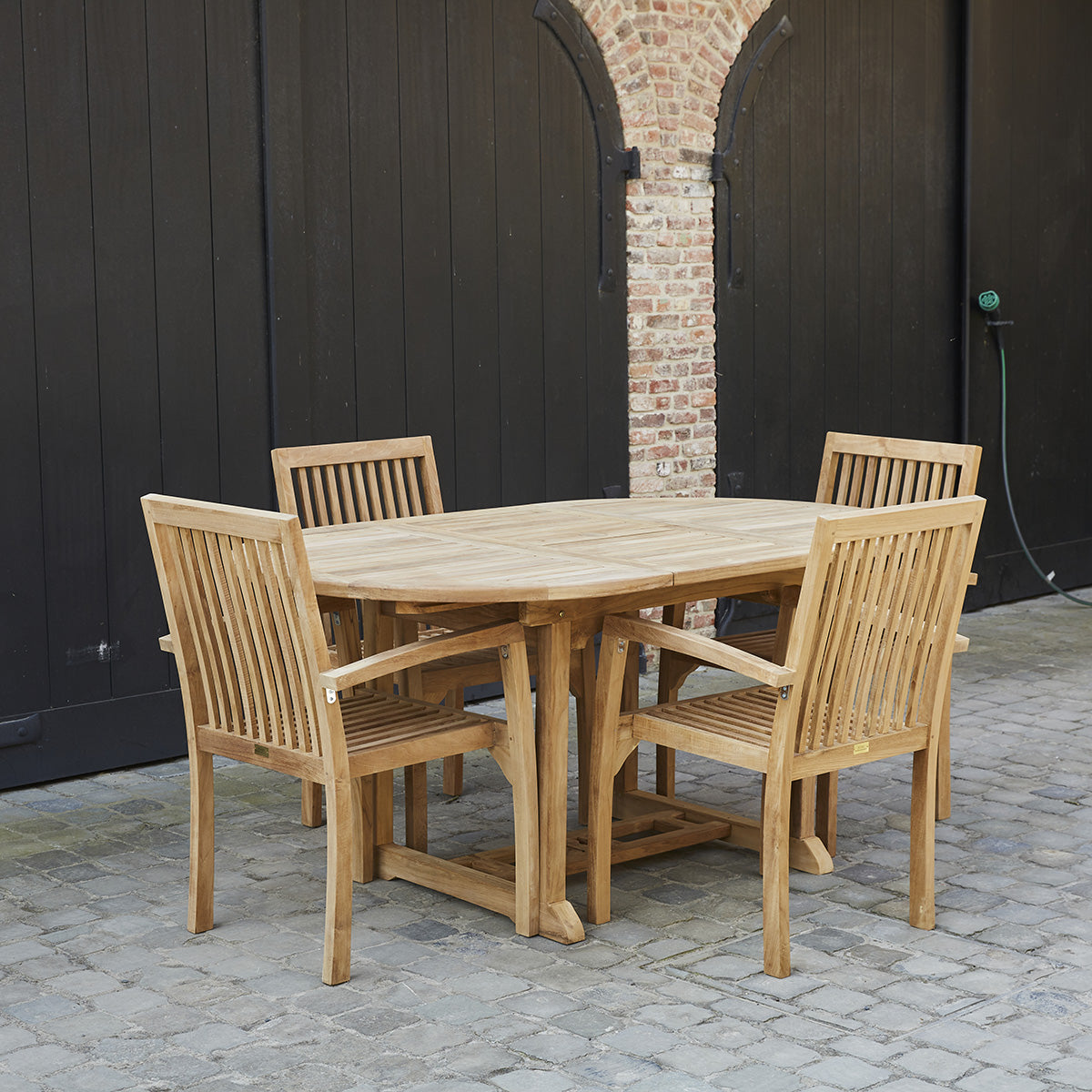 MIDLAND - Set di mobili da giardino in teak con tavolo allungabile per 4/6 pers.