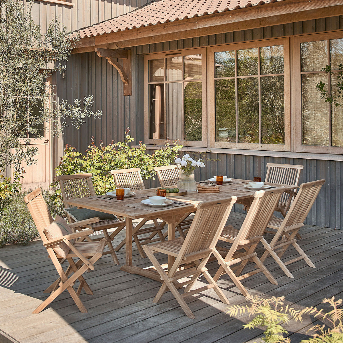 MALTE - Set di mobili da giardino in teak massello con tavolo allungabile 8/10 pers.