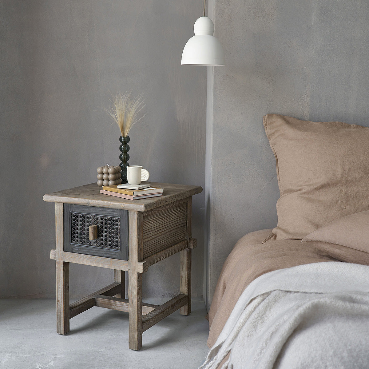 JUNKO - Comodino in legno massello riciclato 45 cm