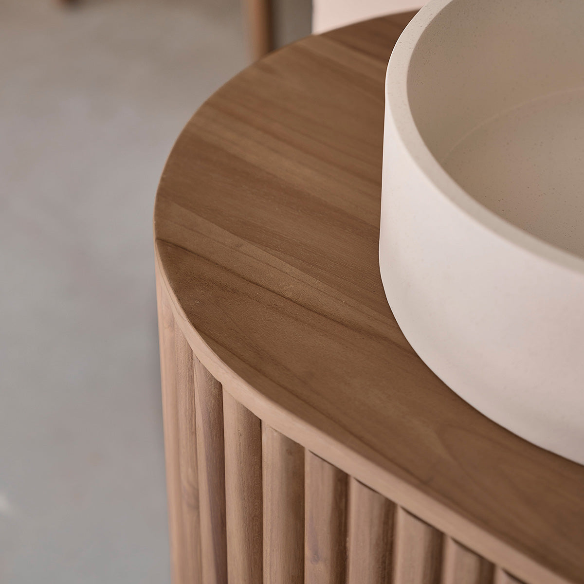 MELIA - Lavabo in cemento beige Ø37 cm