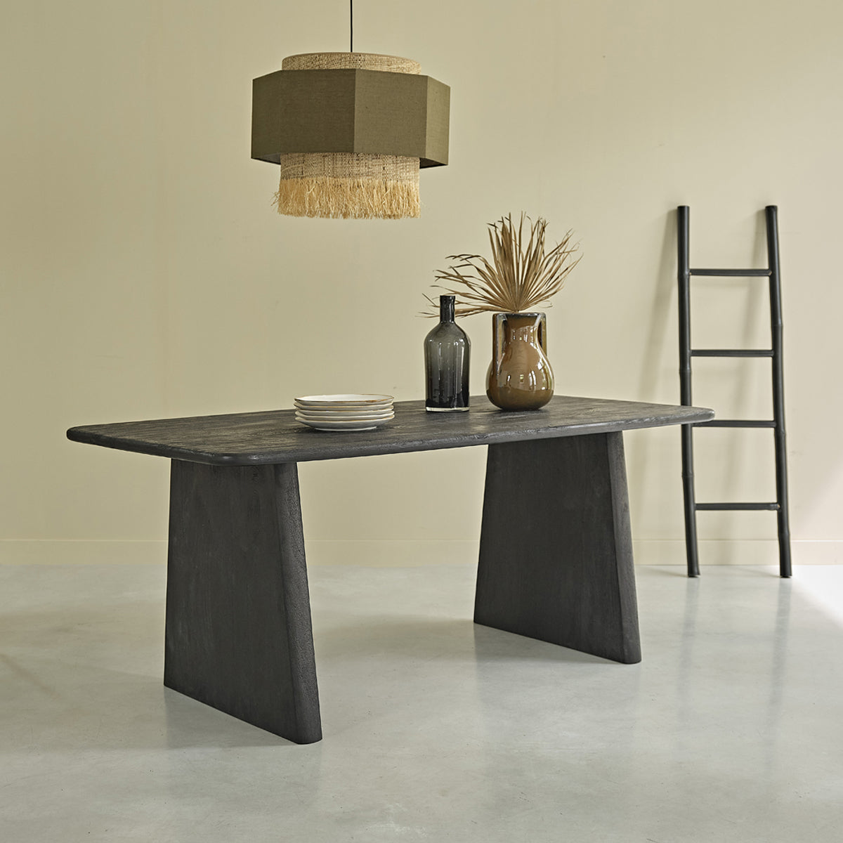 LUCKY - Tavolo in legno di mango massello 6/8 pers.