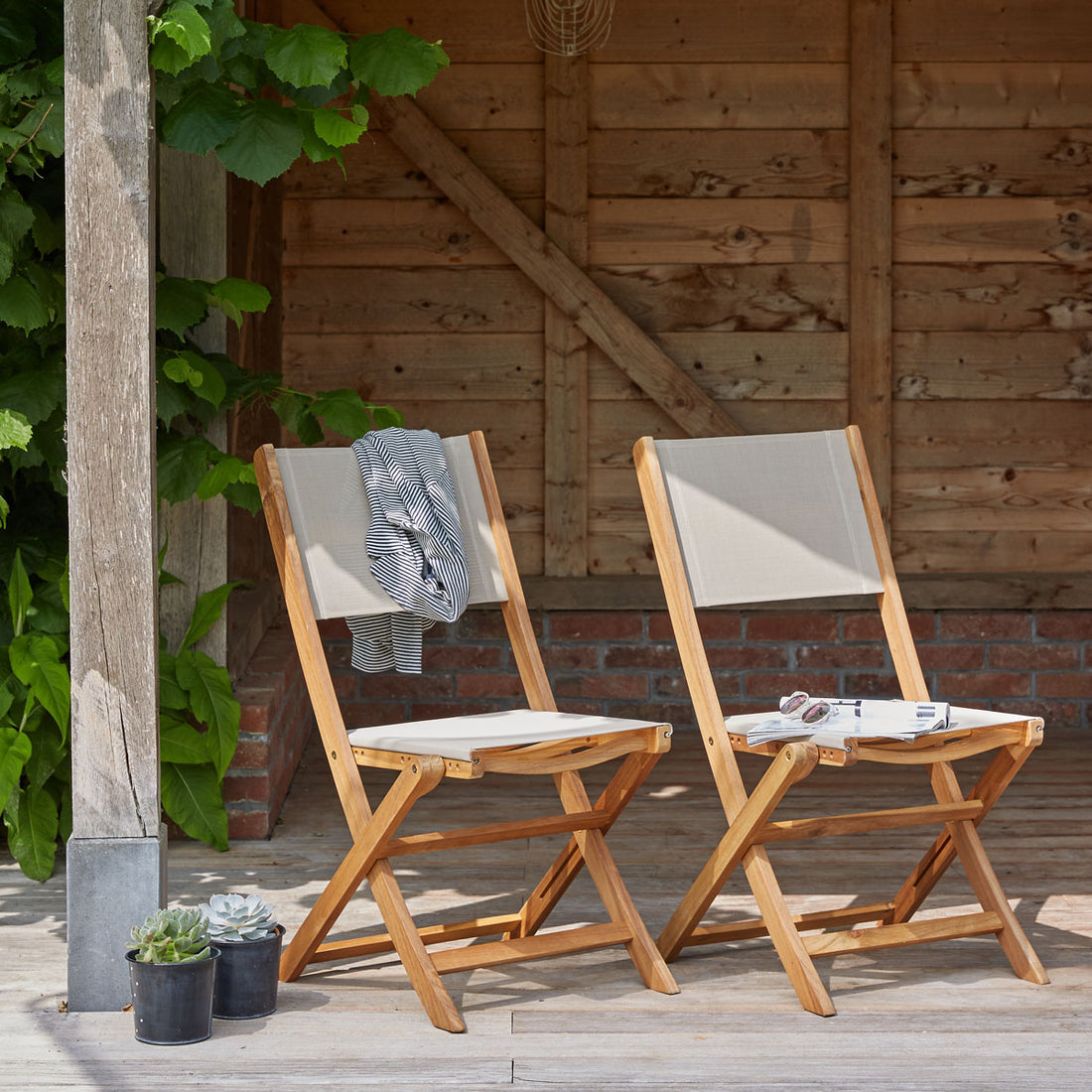 HANOÏ - Chaise de jardin en acacia massif (lot de 2)