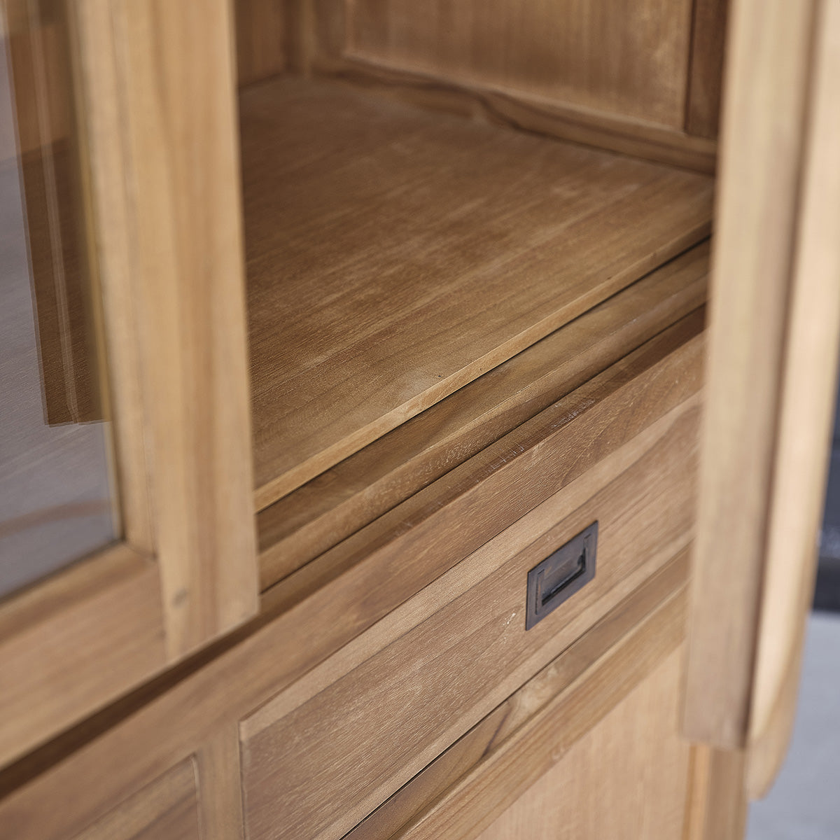 BOSTON - Vetrinetta in teak massello 120 cm