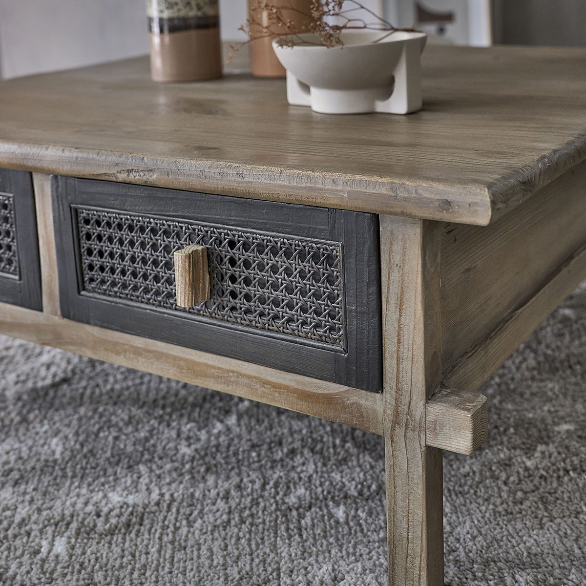 JUNKO - Tavolino in legno massello riciclato 100 cm