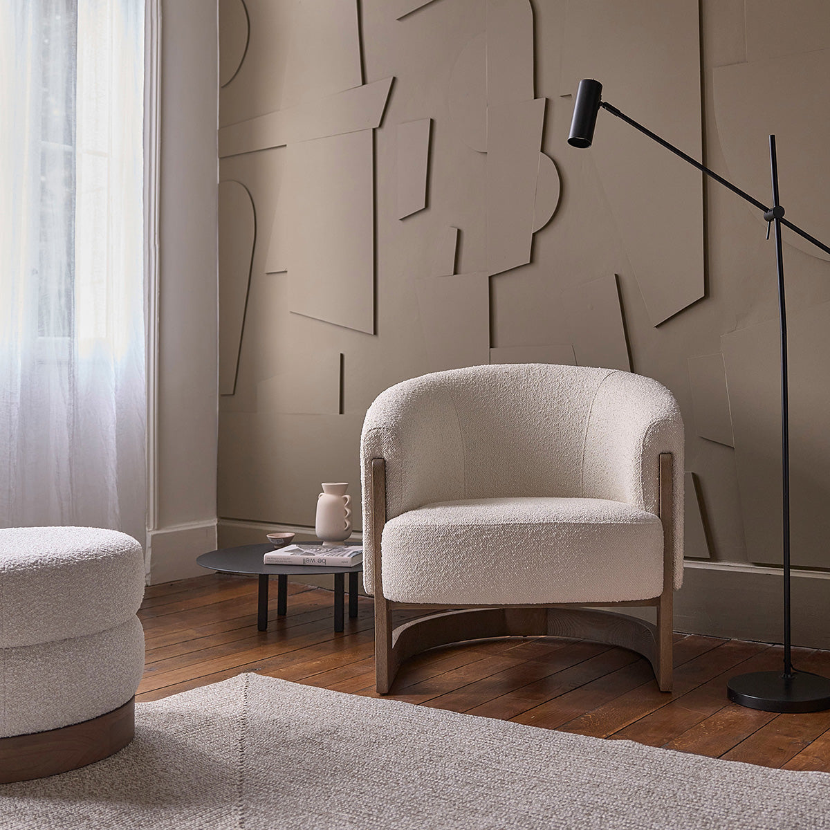 MALO - Poltrona in rovere massello e tessuto bouclé écru