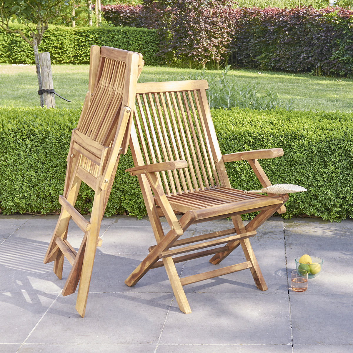 4H-fauteuil_de_jardin_en_teck_huile_massif_pliant_lot_de_2-03.jpg