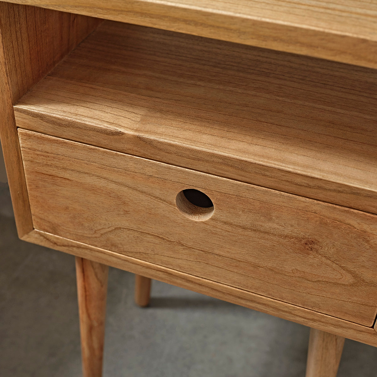 ESMEE - Comodino in mindi massello 65 cm