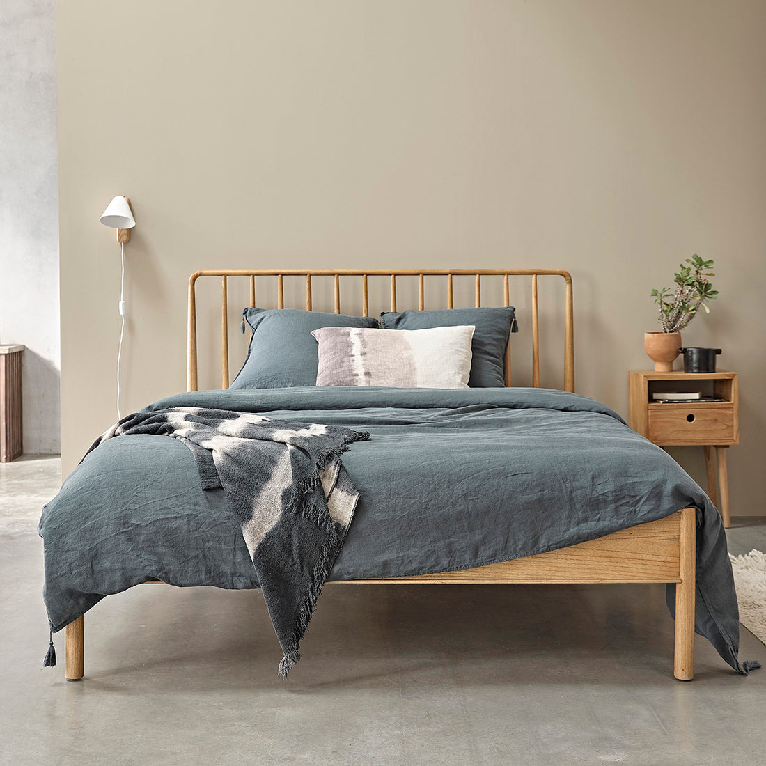 ESMEE - Letto in mindi massello 160 cm con rete