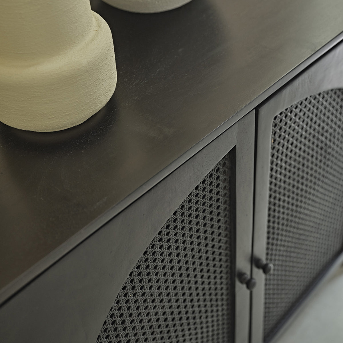 ZULMA - Credenza in mango massello e midollino nero 175 cm