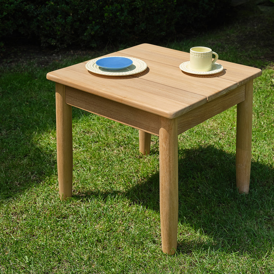 CALVI - Tavolino da giardino in teak massiccio di prima qualità