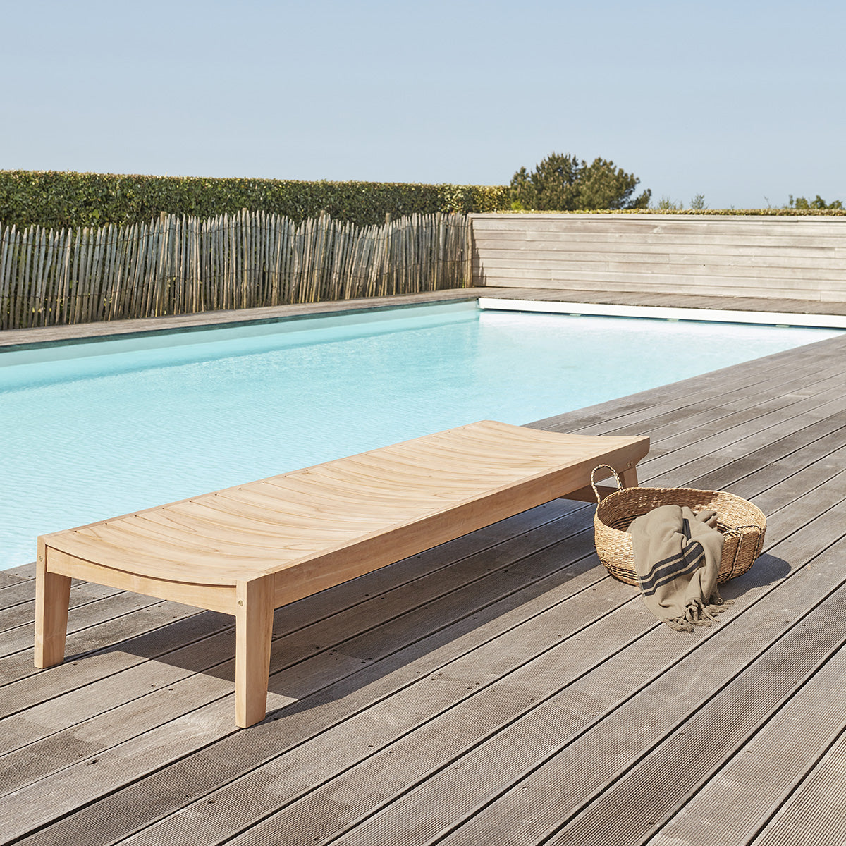 JAYA - Set lettino e tavolino in teak massello