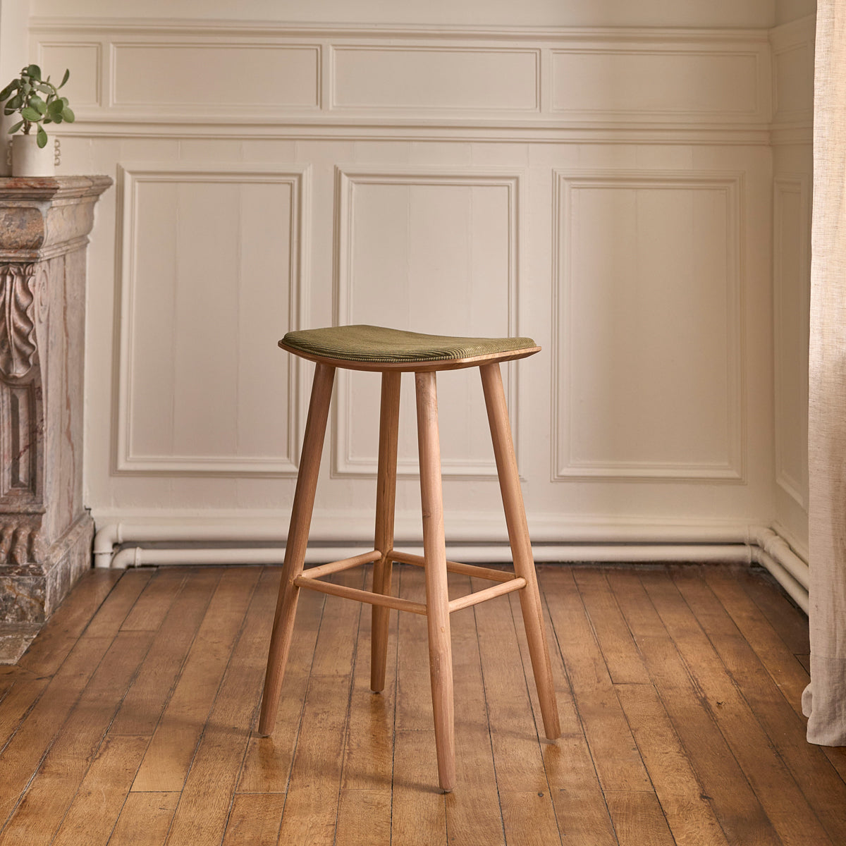 AMBRE - Sgabello da bar in teak massello con seduta in velluto a coste 75 cm