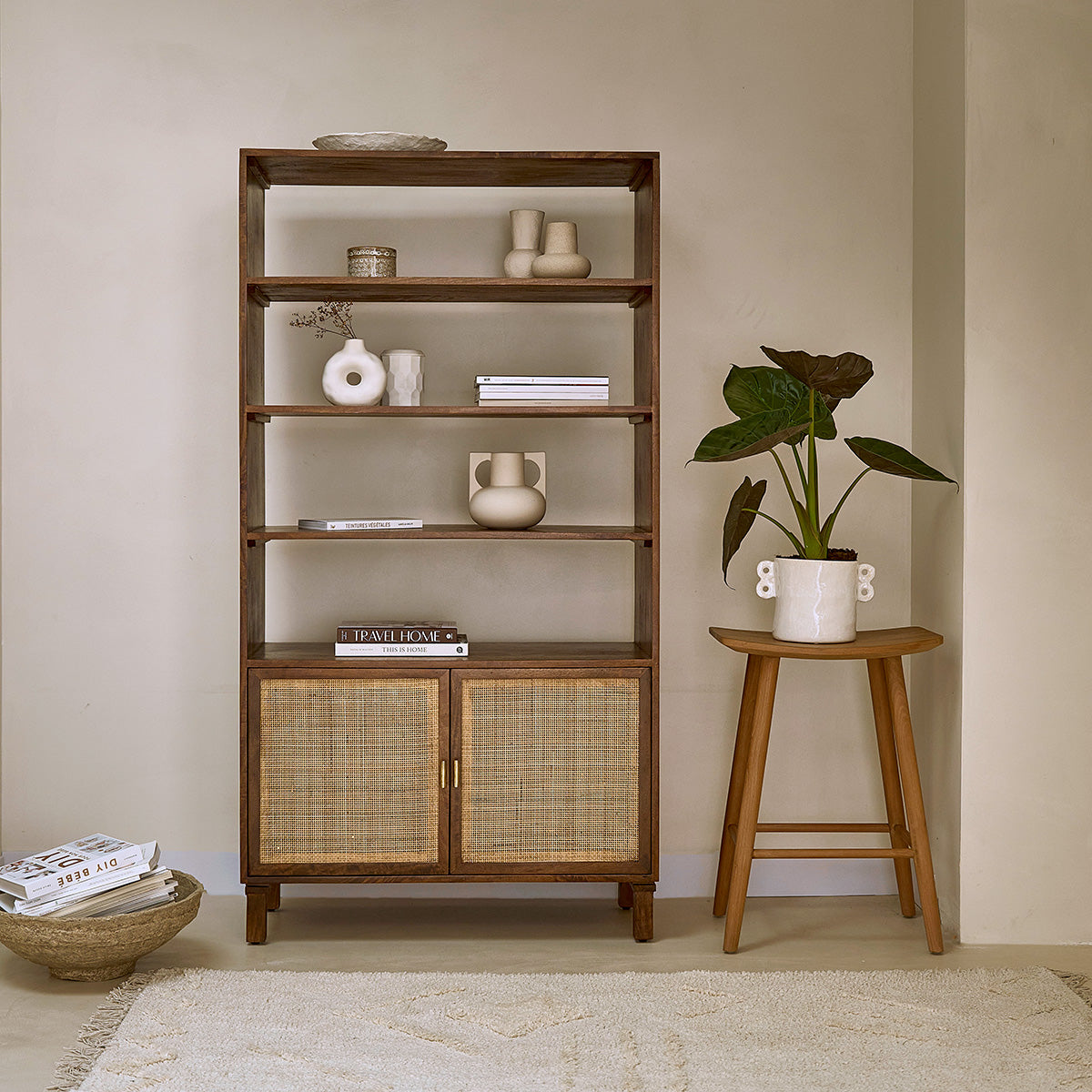 671-bibliotheque_haute_en_manguier_et_cannage_finition_noyer_h_170_cm-01.jpg