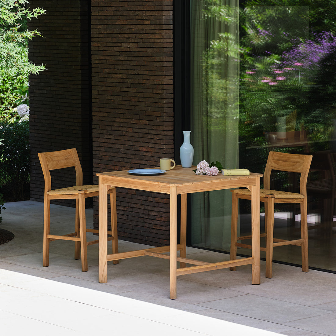 PIANA - Tavolo da giardino alto in teak massiccio per 4 persone.