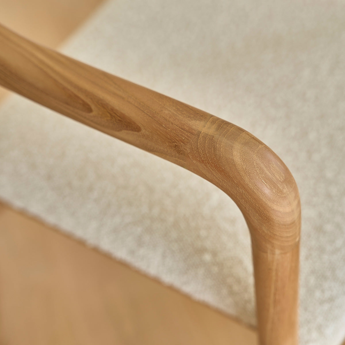 AMBRE - Sedia in teak massello con seduta bouclé