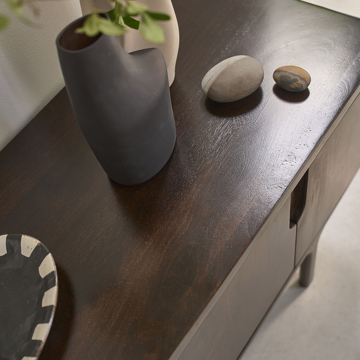 LAZARE - Mobile TV in legno massello di mango, 120 cm