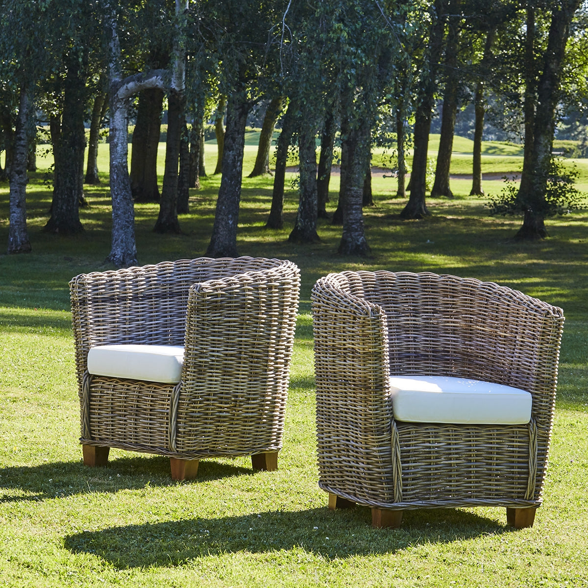 10210-fauteuil_en_kubu_naturel-06.jpg