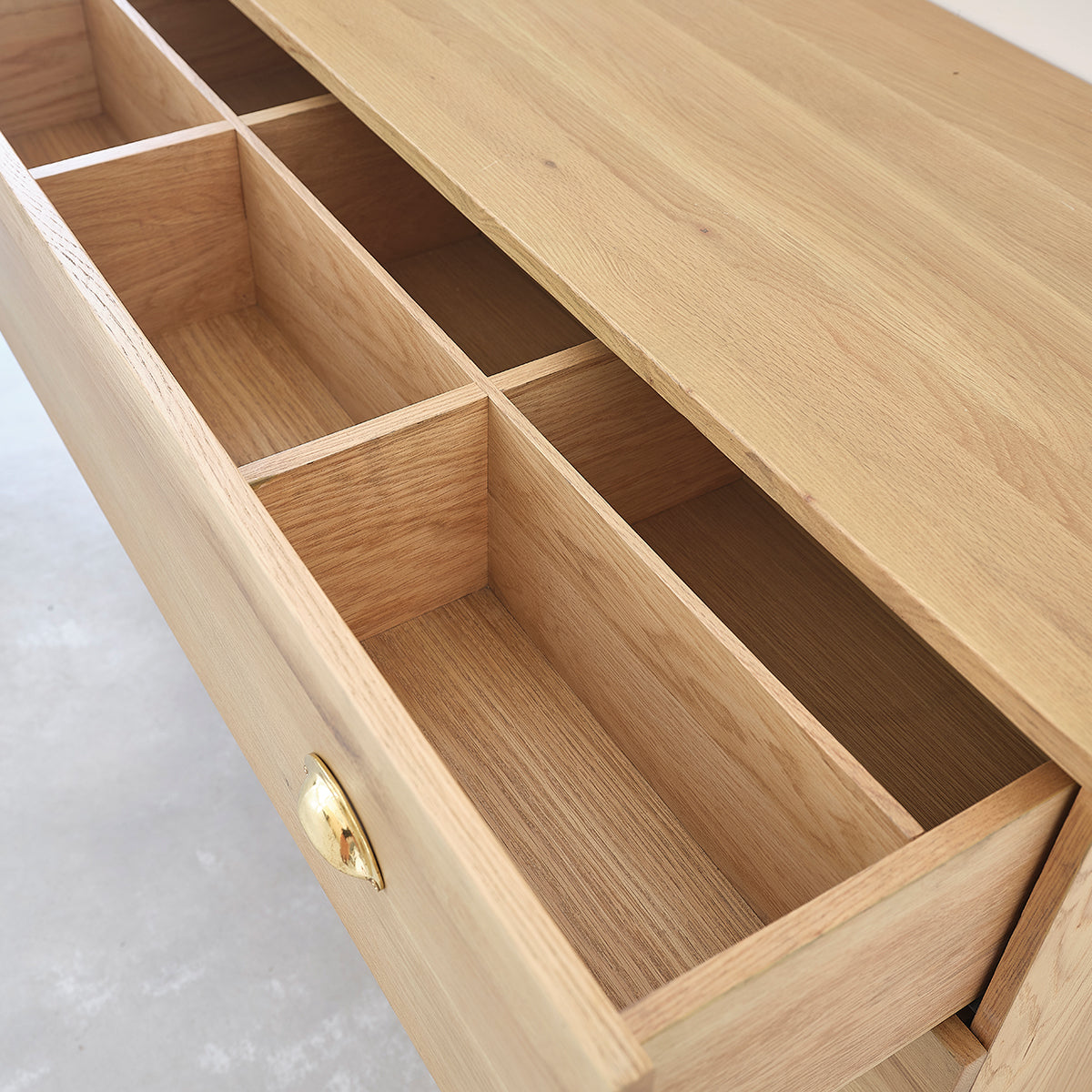 MARGAUX - Mobile sottolavabo in rovere massello sospeso 120 cm