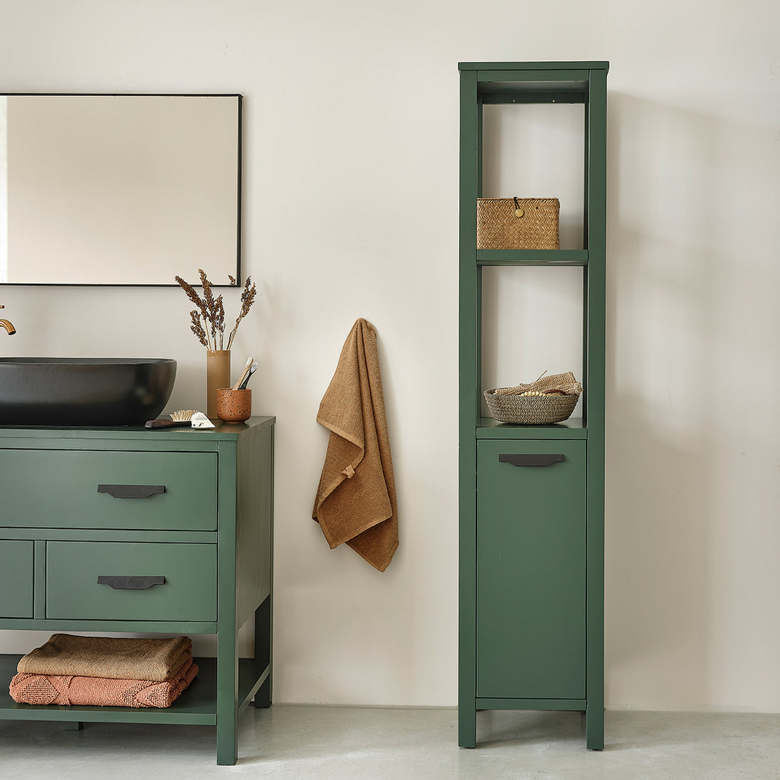 OLIVIA - Colonna bagno verde in legno di acacia 160